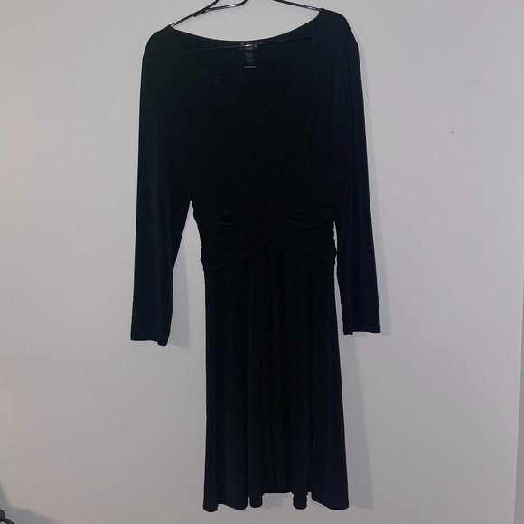 BCBG Paris Womens Long Sleeve V-Neck Fit and Flare Midi Dress Black Size L - Picture 2 of 4